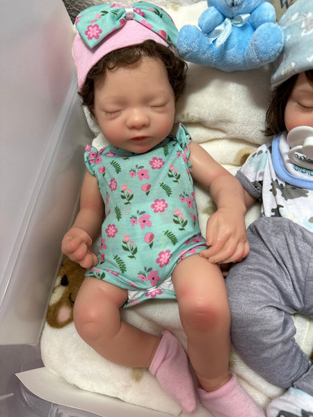 Green floral set w/ beanie and socks