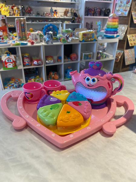 Leapfrog Tea Set w/Tray
