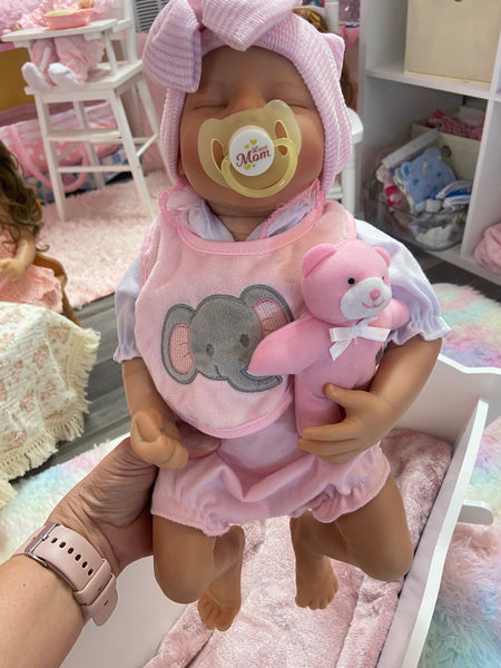 Reborn Baby Vinyl /Cloth Quinnie