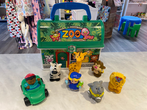 2008 LP Zoo Lunch Box Case w/Car and 7 Figures